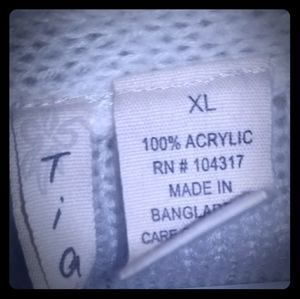 Womens Woven Acrylic Cardigan